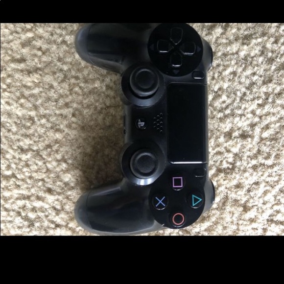 Ps4 pro - Picture 2 of 2